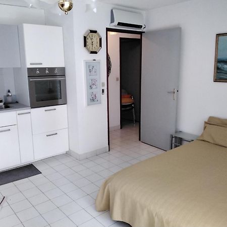 Vittoria Immobilier 2 -Reglement Sur Place - Cheques Vacances Acceptes 라그랑모트 외부 사진